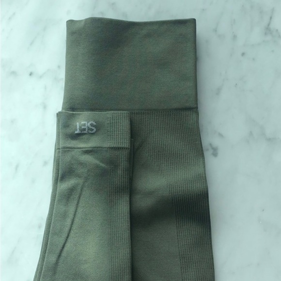 Set Active - Jade Ribbed Leggings - Picture 3 of 3